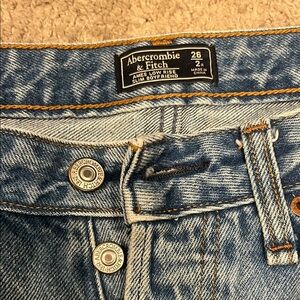 Abercrombie & Fitch Classic Blue Jeans